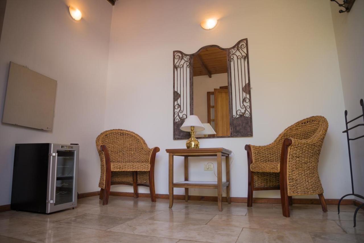 Casa De Coria Bed & Breakfast Chacras de Coria Exterior foto